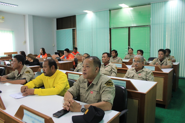 ต้อนรับ คณะผู้ตรวจราชการสำนักนายกรัฐมนตรี เขต 6 นายสมพาศ  นิลพันธ์   และคณะตรวจติดตามผลสัมฤทธิ์โครงการจังหวัดสุราษฎร์ธาน